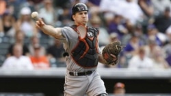 Por fin los Marlins cambian a J.T. Realmuto por tres jugadores Por fin los Marlins cambian a J.T. Realmuto por tres jugadores