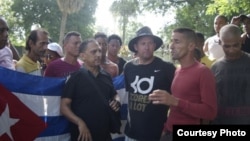 Integrantes de Palenque Visión y ADO.