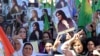 Imagen de mujeres kurdas en Irak protestando contra la represión en Irán. (Hawar News Agency vía AP).